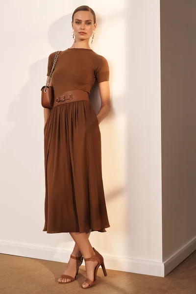 Look 3